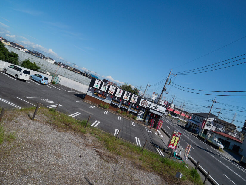 LUMIX G VARIO 12-32-F3.5-5.6 ( f/3.5, 1/2000sec, ISO-100, 12mm )