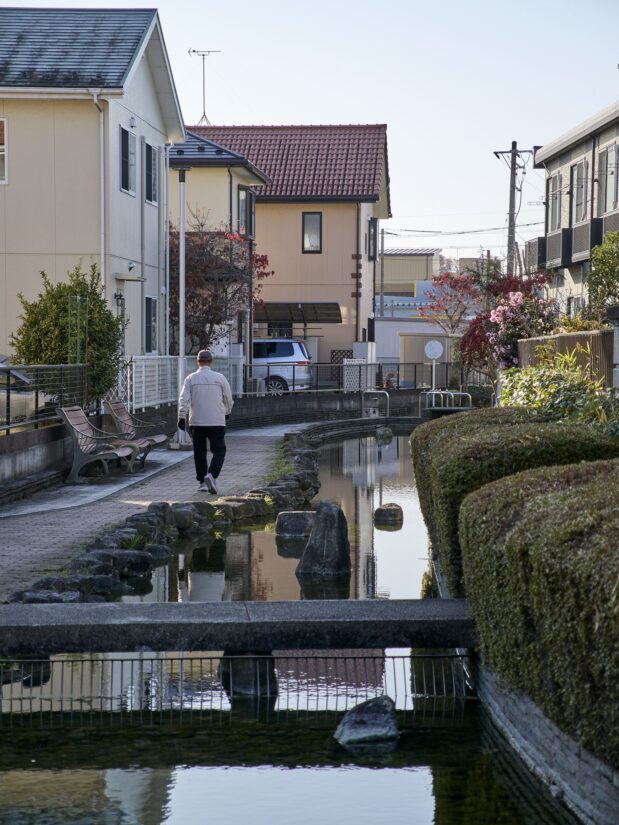 OM-3 ( f/4, 1/640sec, ISO-200, 45mm )