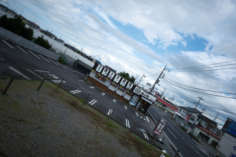 XC13-33mmF3.5-6.3 ( f/3.9, 1/1000sec, ISO-160, 15.7mm )